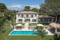 6 Bed. House, Near Mougins in Alpes-Maritimes