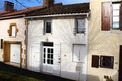 2 Bed. House, Near AVAILLES LIMOUZINE in Vienne